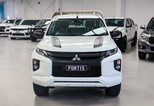 2018 MITSUBISHI TRITON GLX ADAS 4X4