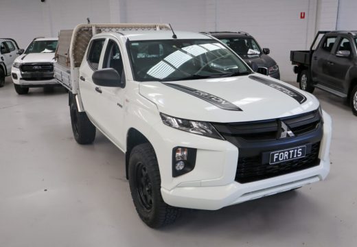 2018 MITSUBISHI TRITON GLX ADAS 4X4