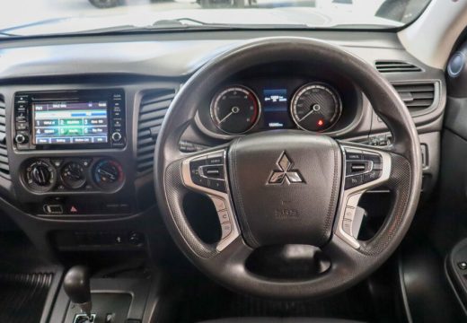 2018 MITSUBISHI TRITON GLX ADAS 4X4