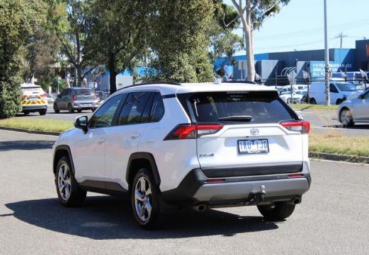 2020 Toyota RAV4 GXL MXAA52R