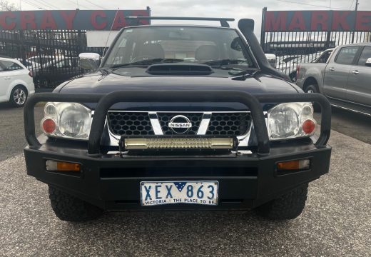 2009 Nissan Navara ST-R D22 4X4