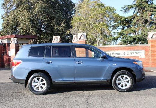 2011 Toyota Kluger KX-R 4X4