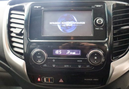 2017 MITSUBISHI TRITON GLX PLUS 4X4