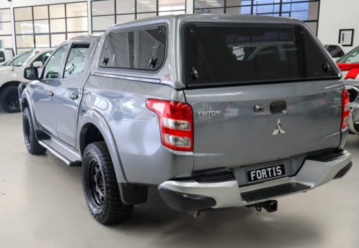 2017 MITSUBISHI TRITON GLX PLUS 4X4