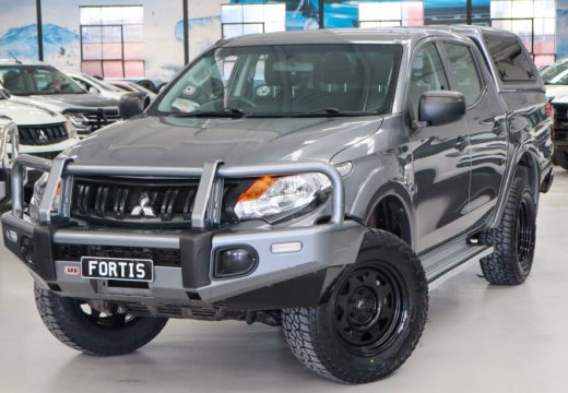 2017 MITSUBISHI TRITON GLX PLUS 4X4