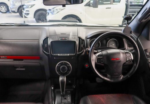 2019 ISUZU D-MAX LS-T 4X4