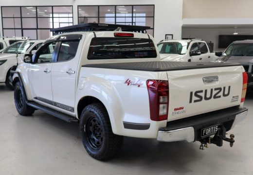 2019 ISUZU D-MAX LS-T 4X4