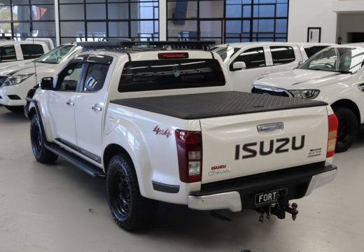2019 ISUZU D-MAX LS-T 4X4