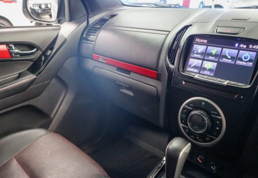 2019 ISUZU D-MAX LS-T 4X4