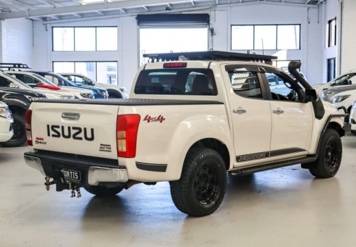 2019 ISUZU D-MAX LS-T 4X4