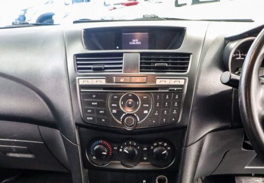 2017 MAZDA BT-50 XT HI-RIDER 4X2