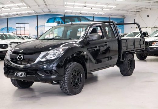 2017 MAZDA BT-50 XT HI-RIDER 4X2