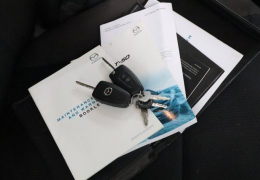 2017 MAZDA BT-50 XT HI-RIDER 4X2