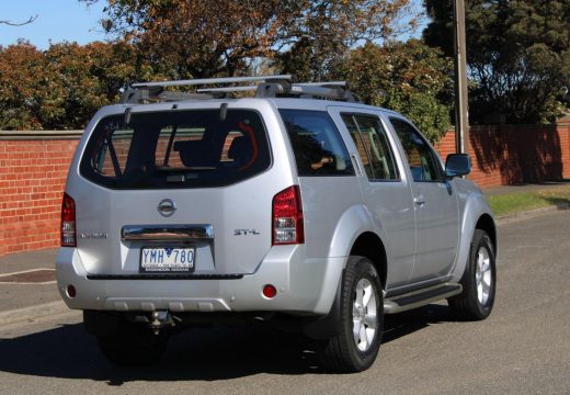 2011 Nissan Pathfinder ST-L R51 Series 4