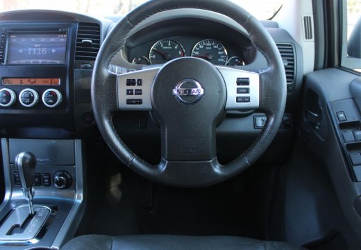 2011 Nissan Pathfinder ST-L R51 Series 4