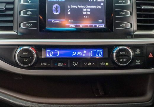 2016 TOYOTA KLUGER GXL 4X2