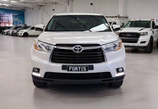 2016 TOYOTA KLUGER GXL 4X2