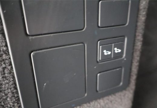 2018 Land Rover Discovery TD6 SE Series 5 L462