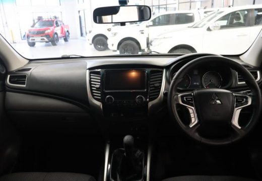 2018 Mitsubishi Triton Blackline MQ 4X4
