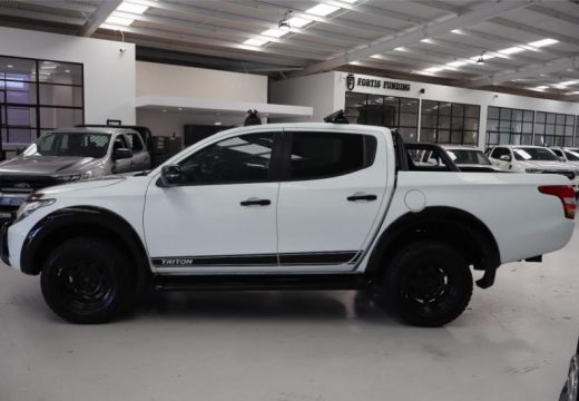 2018 Mitsubishi Triton Blackline MQ 4X4
