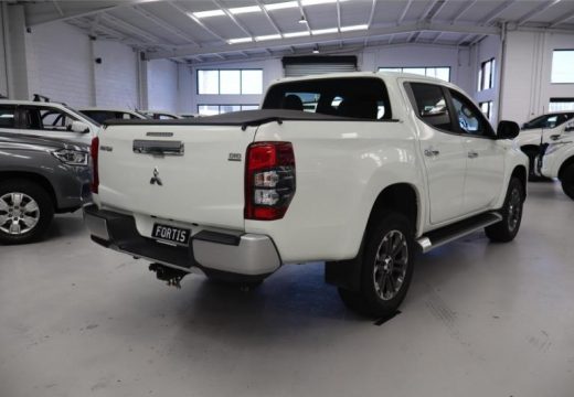 2021 Mitsubishi Triton GLX-R MR 4X4
