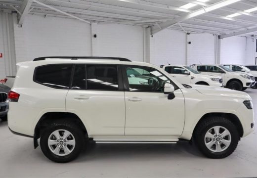 2022 Toyota Landcruiser GXL FJA300R 4X4