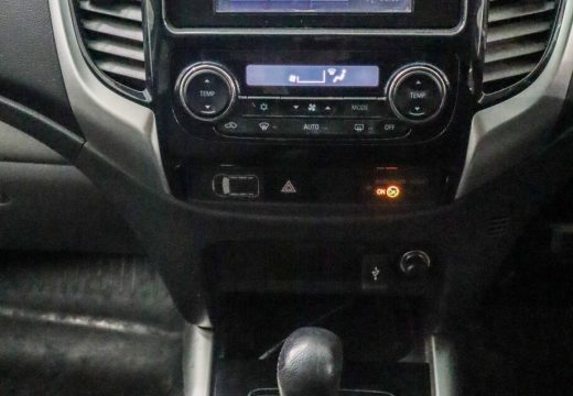 2015 MITSUBISHI TRITON GLS 4X4
