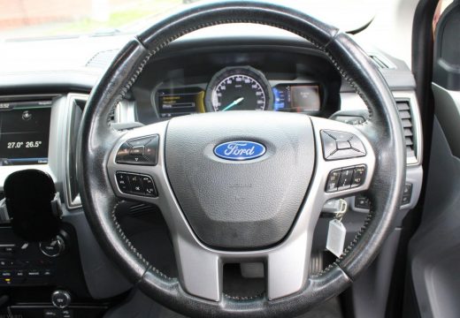 2015 Ford Everest Trend UA