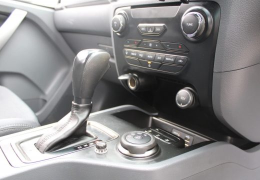 2015 Ford Everest Trend UA