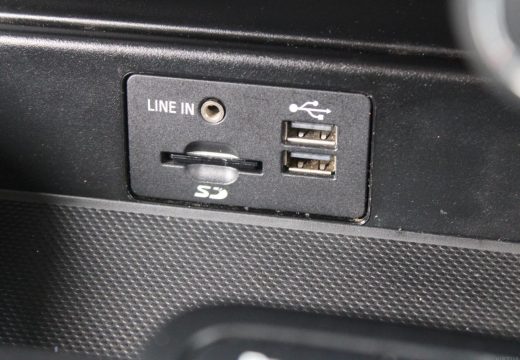 2015 Ford Everest Trend UA