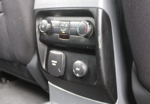 2015 Ford Everest Trend UA