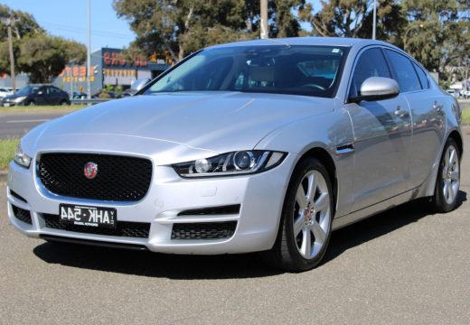 2015 Jaguar XE 20d R-Sport