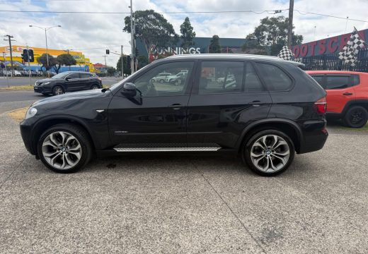 2010 BMW X5 xDrive50i Sport E70