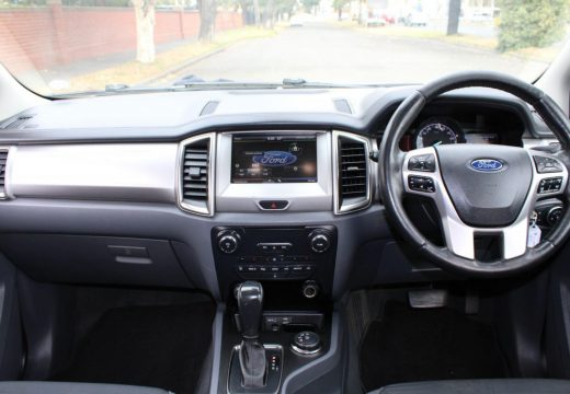 2015 Ford Everest Trend UA