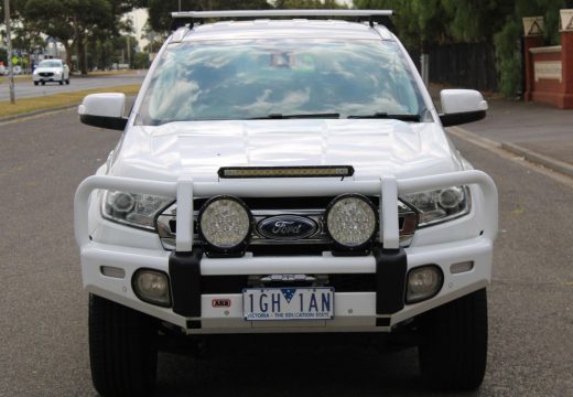 2015 Ford Everest Trend UA