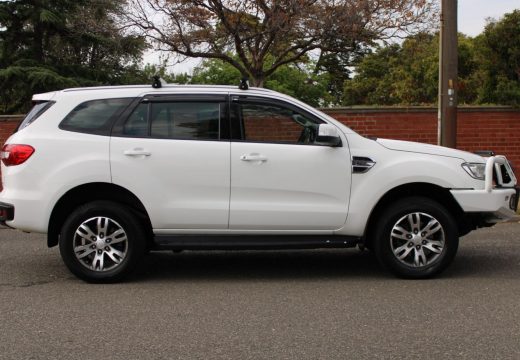 2015 Ford Everest Trend UA