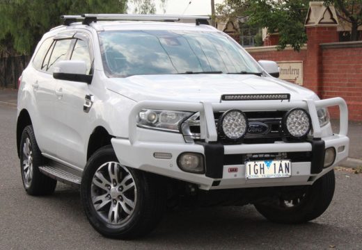 2015 Ford Everest Trend UA