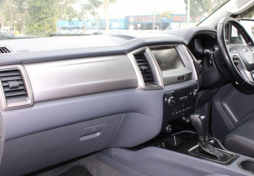 2015 Ford Everest Trend UA