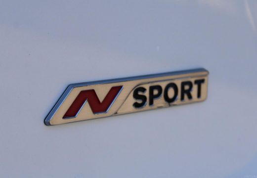 2018 Nissan Pathfinder ST-L N-Sport R52