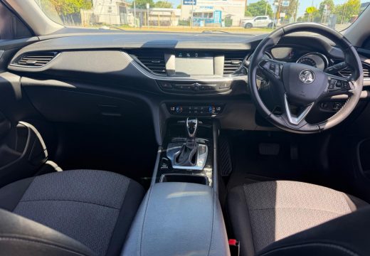 2018 Holden Commodore LT ZB