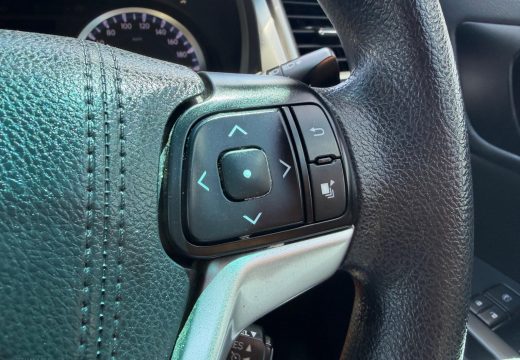 2017 Toyota Kluger GX