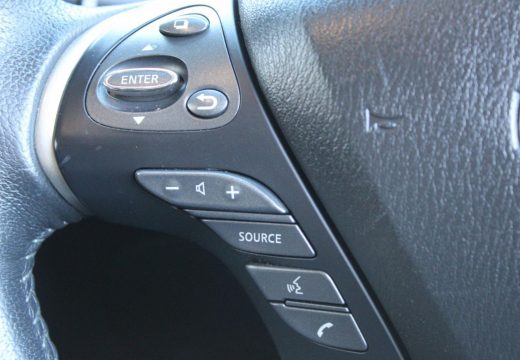 2018 Nissan Pathfinder ST-L N-Sport R52