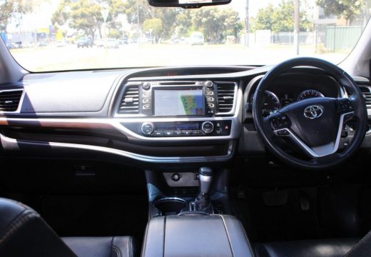 2015 Toyota Kluger Grande 4X4