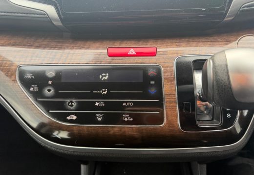 2014 Honda Odyssey VTi RC