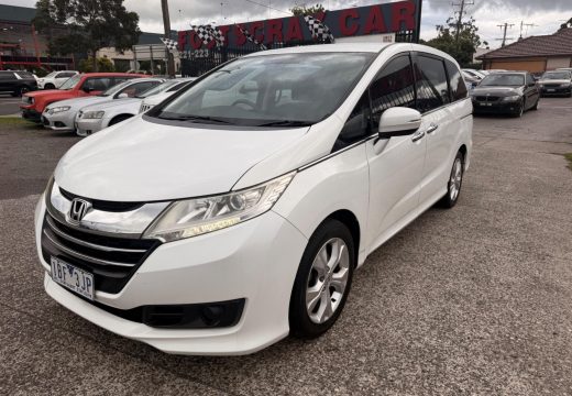 2014 Honda Odyssey VTi RC