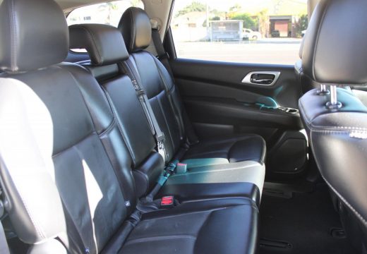 2018 Nissan Pathfinder ST-L N-Sport R52