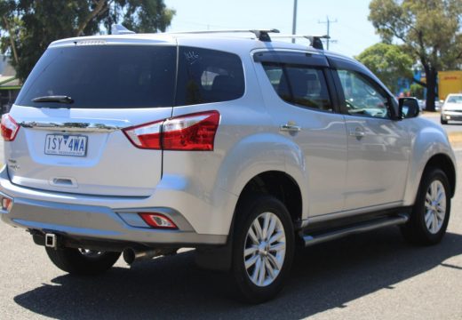 2018 Isuzu MU-X LS-U UC