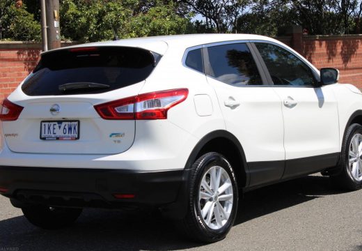 2017 Nissan Qashqai TS J11