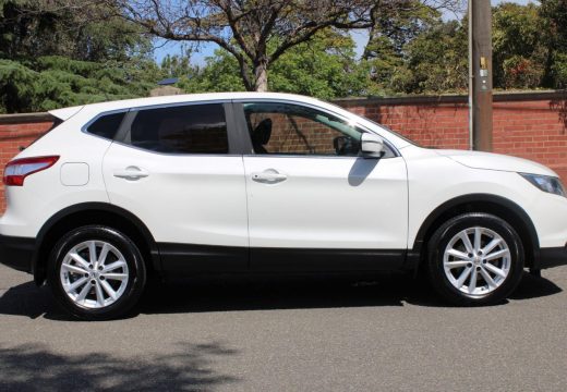 2017 Nissan Qashqai TS J11