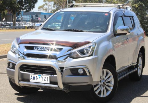 2018 Isuzu MU-X LS-U UC
